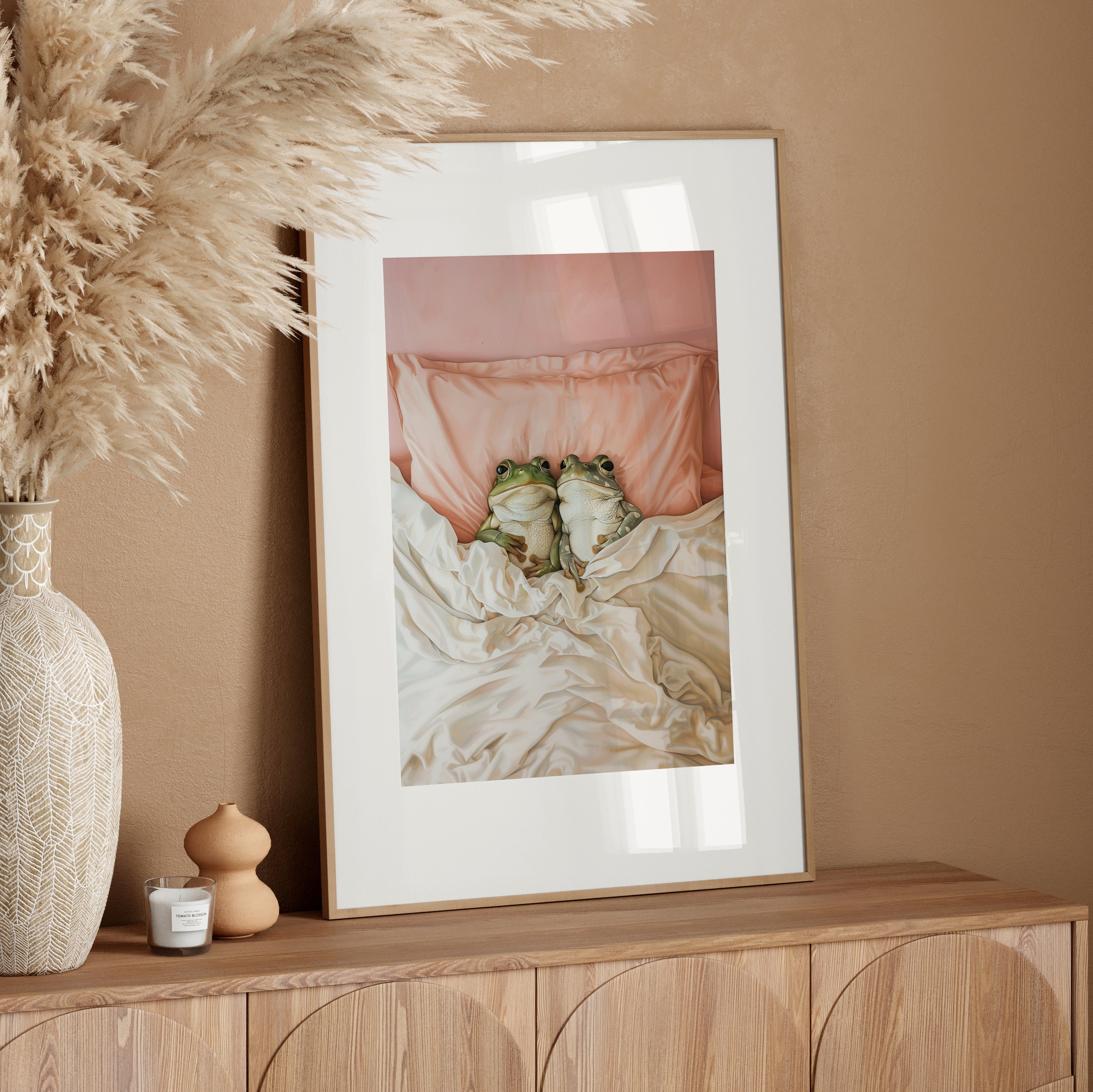 Cozy Frogs Romantic Bliss