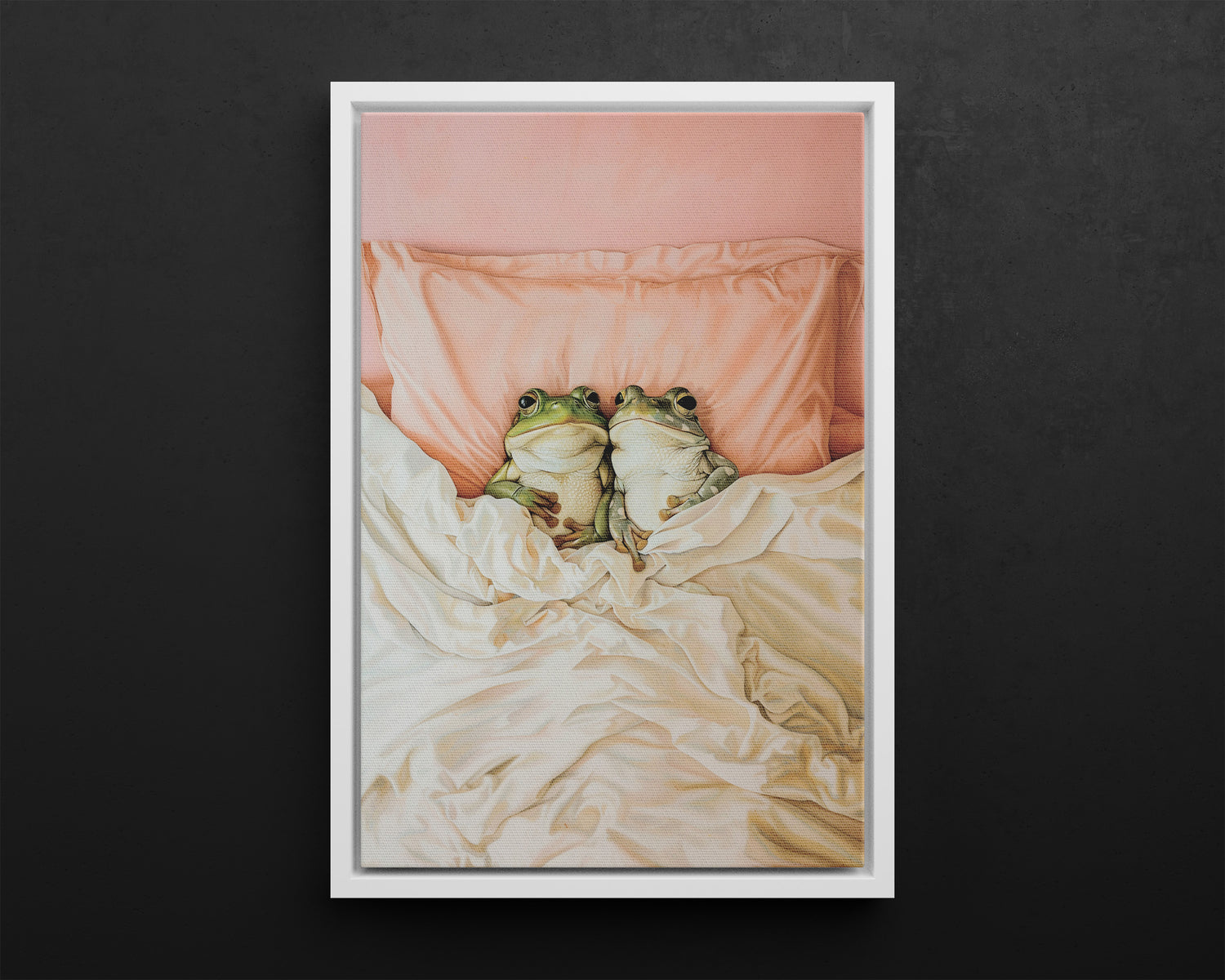 Framed Canvas - Cozy Frogs Romantic Bliss